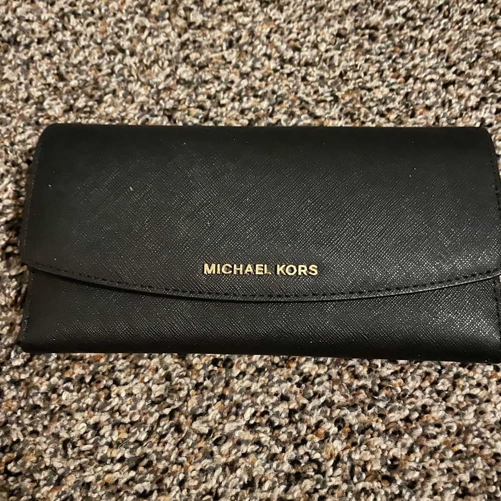 Black wallet